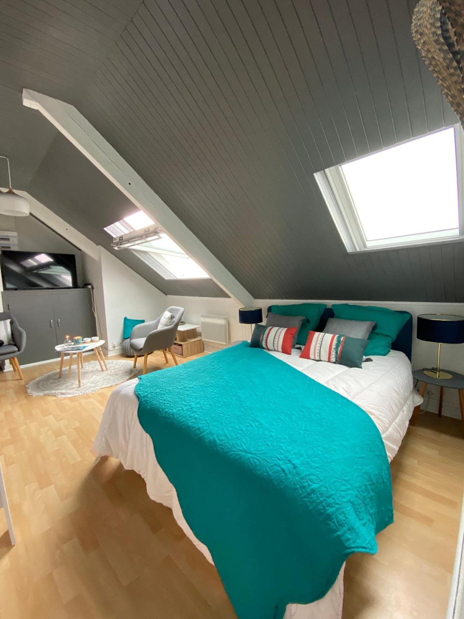 Ferienwohnung Agreable Cocon Sous Les Toits - Parking - Wifi Pleneuf-Val-Andre Exterior foto