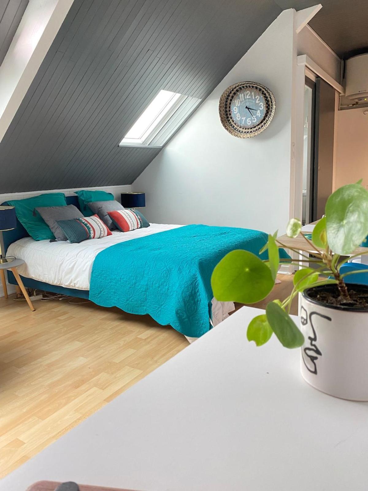 Ferienwohnung Agreable Cocon Sous Les Toits - Parking - Wifi Pleneuf-Val-Andre Exterior foto